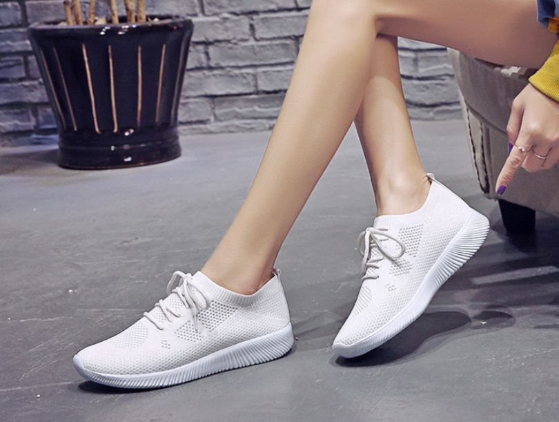 Solid Color Lace-up Flexible Sneakers - Image 6