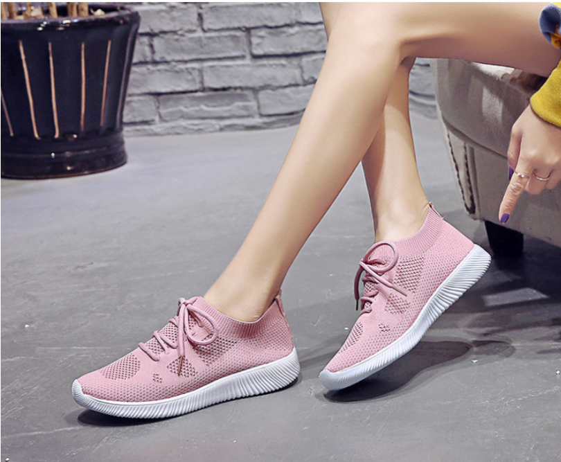 Solid Color Lace-up Flexible Sneakers - Image 3